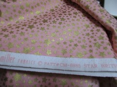 Fat Quarter New Cotton Fabric Gold Metallic Star Brite Pink Approx 21″ x 18″