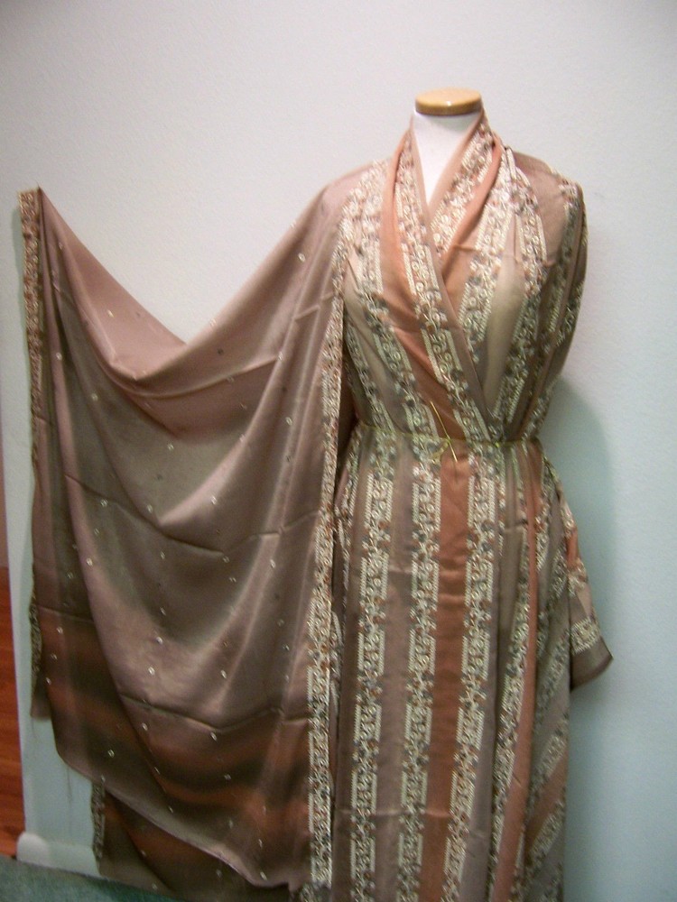 DESIGNER FABRIC COORDINATES TAUPE PEACH BROWN BEIGE OMBRE RICH EMBROIDERED BANDS