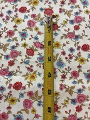 Vtg Concord Fabrics 59” X 44” Cotton Floral Lightweight Twill White Background