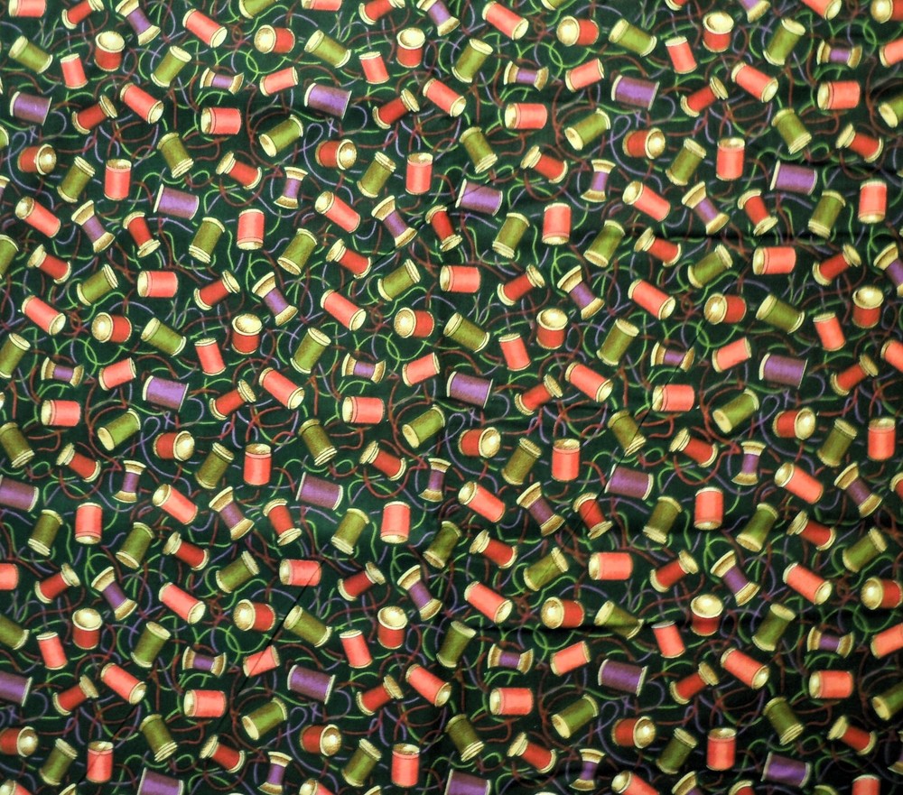 Vintage Fabric Traditions Cotton Sewing Fabric With Spools Of Thread 4.8 Yards