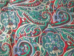 Paisley Floral Unbranded Metallic Gold Accents COTTON FABRIC VTG SBTYX44″W
