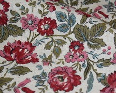 Vintage Homespun Floral Cotton Fabric Cottage-Core Roses 1 Yard 17″ x 44″