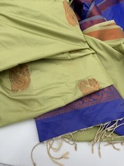 Saree Craft Material Green Gold Purp Print Indian Fabric 45″ W X 6.5 YDs Tassels