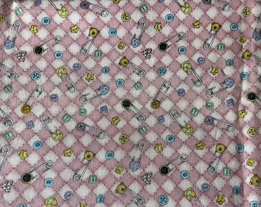 26-08-73 COTTON FABRIC MUMM’S THE WORD-DEBBIE MUMM-SSI-PINS & BUTTONS-2 YD X 43″