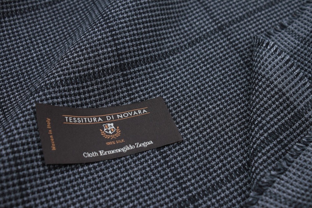 Ermenegildo Zegna Tessitura di Novara silk Jacketing/Suiting fabric ( 100% Silk)