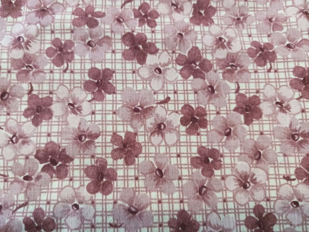 Pretty Feedsack Flour Sack Repreduction Fabric Rosy Pink & Mauve Flowers 22×44″