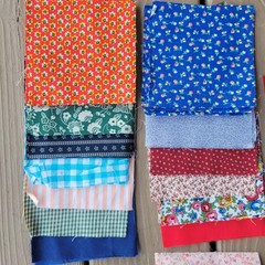 225 Mix Vintage pre cut charm pack Floral 4.5″ squares fabric quilt scrap cotton