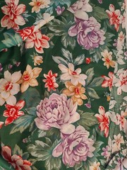 Cotton Blend Fabric Dark Green With Floral Pattern 5 1/2 Yards 40″ Wide Crantex
