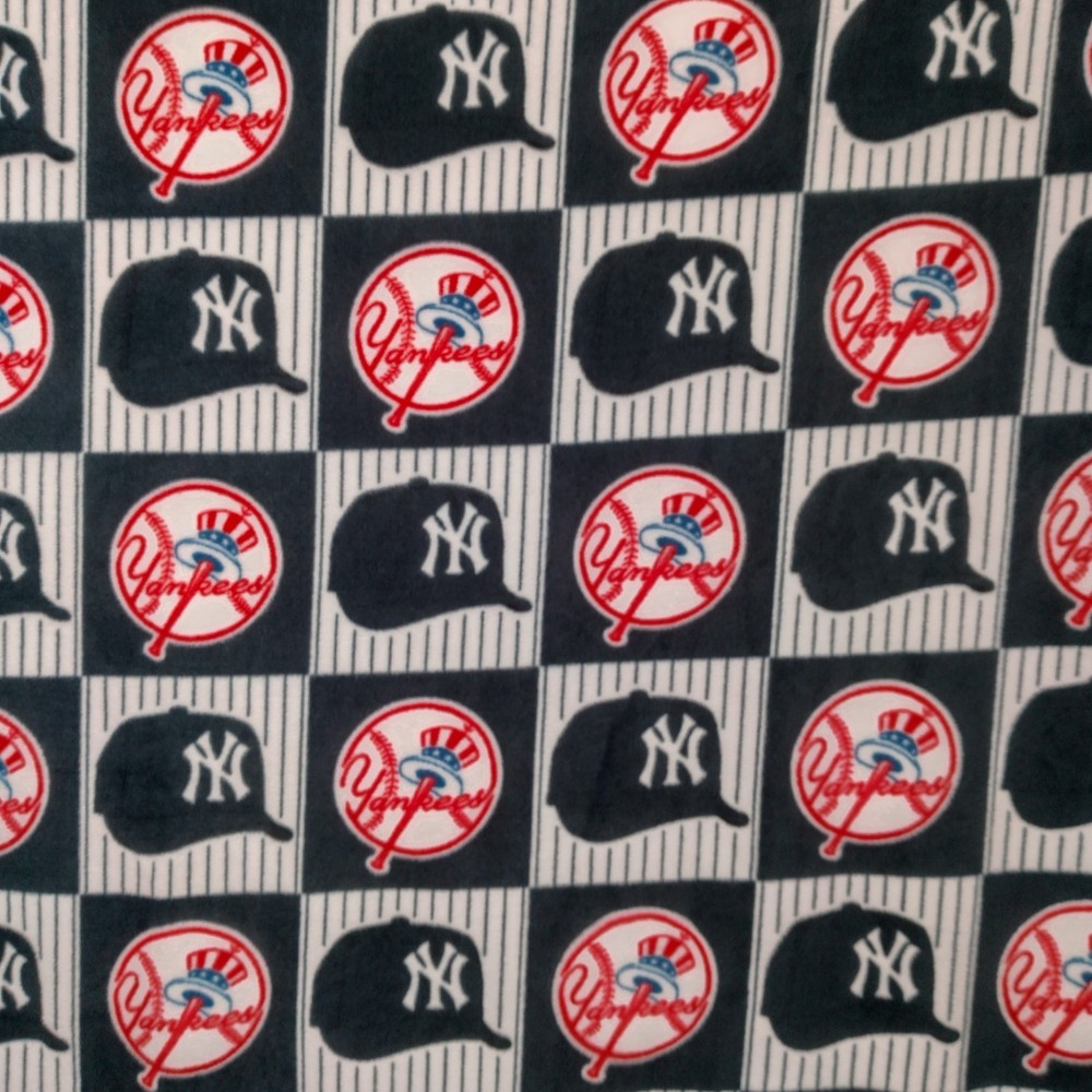 New York Yankees MLBP Fleece Fabric Material Sewing Pinstripe Baseball Cap 37×62