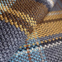 TARTAN PLAID TAPESTRY FABRIC 58 WIDE HEAVYWEIGHT JACQUARD UPHOLSTERY YARD