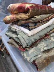 Upholstery Fabric Lot Remnant Scraps Rough Cut Pieces Sewing Quilt Crafts 6.5lbs