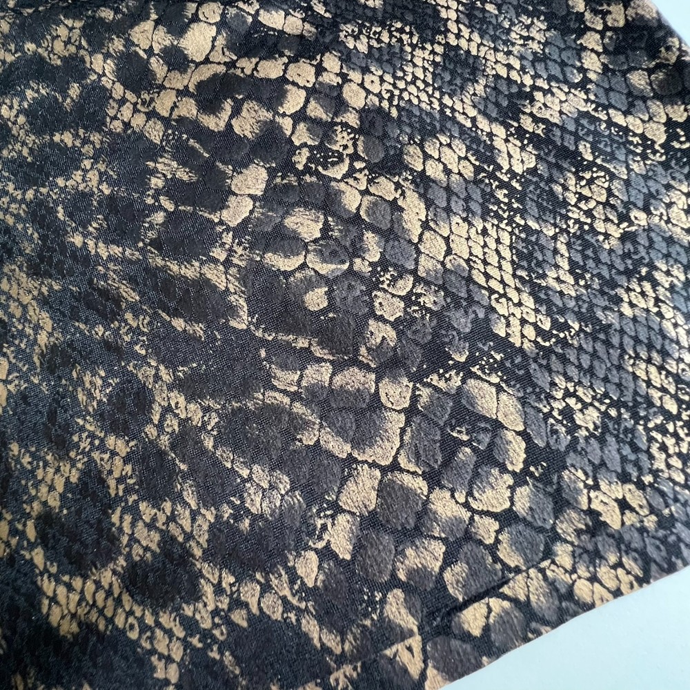 Snake Print Knit Fabric Reptile Animal Print 1 3/4 Yards Apparel Stretch