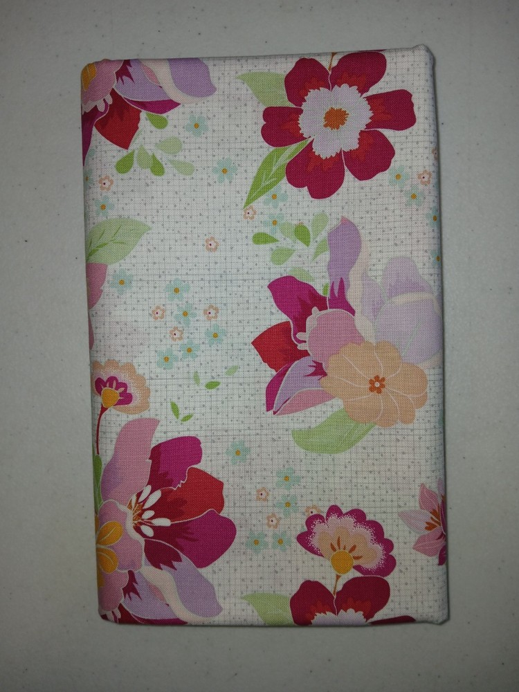 2 yards cotton quilt fabric name brand LAST ONE free shipping on trend