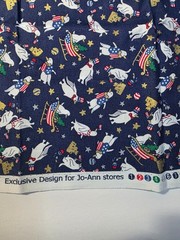 PATRIOTIC SCATTERED PENGUINS MADE FOR JOANN STORES COTTON FABRIC 3/4 YD G7