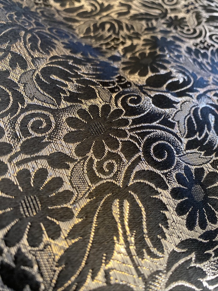 Black Metallic Bright Silver Brocade Fabric Hong Kong T Sun BT Half Y W8