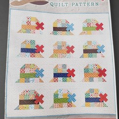 Lori Holt “Haberdashery” Quilt Pattern + Jelly Roll Fabric Riley Blake *RARE*