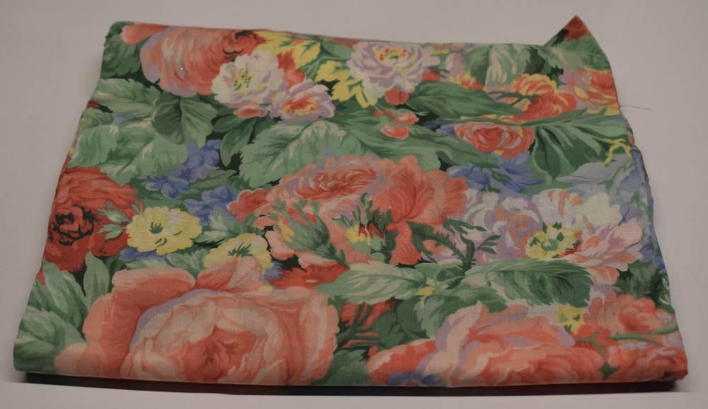 34″ X 44″ 100% cotton fabric VIP VINTAGE FLORAL cottage core shabby chic