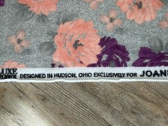 JO-ANN’S Fabric Luxe Fleece 38″ x 1.7 YDS Large Floral Purple Pink Grey Crafting