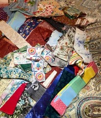 Quilt Scrap Lot 3 lb mixed 2″ + strips cotton calico prints strips floral fun