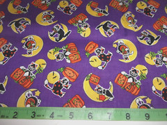 REMNANT OF HALLOWEEN FABRIC – CATS, PUMPKINS & MOON PRINT – 14″ X 40″