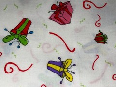 By 1/2 Yd Dr. Suess Gift Packages Wrapped Bows Cotton Quilt Fabric BTHY Springs