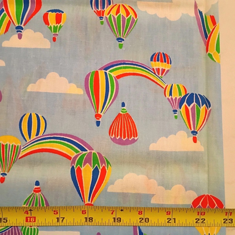 VTG Fabric Hot Air Balloons In Sky W/Rainbows 2yd + 31 ” Long 45″ Wide