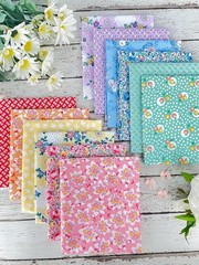 Robert Kaufman At the Cottage 25 Fat Quarters Bundle 30s Repro Feedsack Fabric