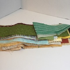 1 Pound 7 Ounces Cotton Print Fabric Quilt Scraps Leftovers Q
