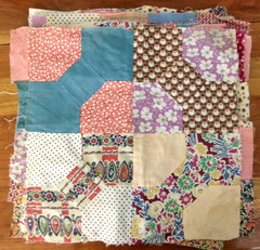 Vtg Lot of 17 Hand Sewn Bow Tie Quilt Blocks 1950-60’s -READ – Needs Laundering