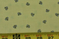 By 1/2 Yd, Vintage, Honey-Bees on Yellow Honeycomb Quilt Cotton, Jo-Ann, P7733