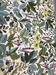 1/2 yard x 42″ Brother Sister Design Studio Floral Cotton Fabric Quilting
