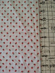 Vintage Tiny Strawberries Red & White Fabric BTFQ 18×22