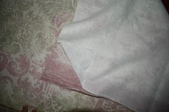 Le Gracieux MARIANO — CRANBERRY/MOSS 100% Linen Fabric 66″L x 52″W LARGE REMNANT