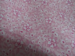 3 YARDS OF PRETTY IN PINK AND WHITE FLORAL 100% COTTON 44′ WIDE