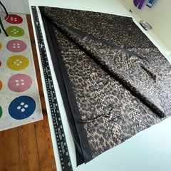 Snake Print Knit Fabric Reptile Animal Print 1 3/4 Yards Apparel Stretch
