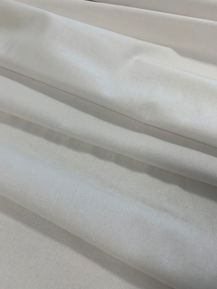 White 55% Linen 45% Cotton – Riley Blake Fabric