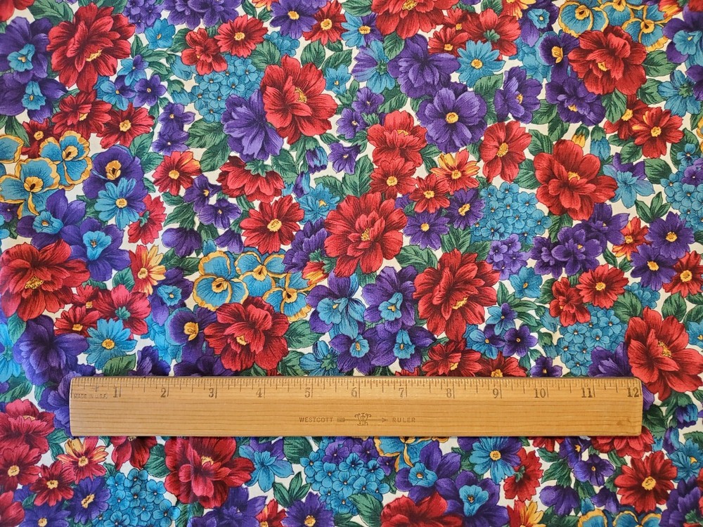 Hoffman Country Side Bright Floral Purple Red Cotton Fabric 2+ Yards 1990’s