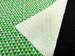 Vtg 2 Sided Quilted Fabric Christmas Floral Motif 43″ x 3 Yds