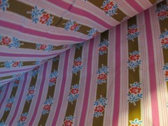 4 YARDS x 44″ Westminster Fibers Fabric Free Spirit Pink white stripe Flowers