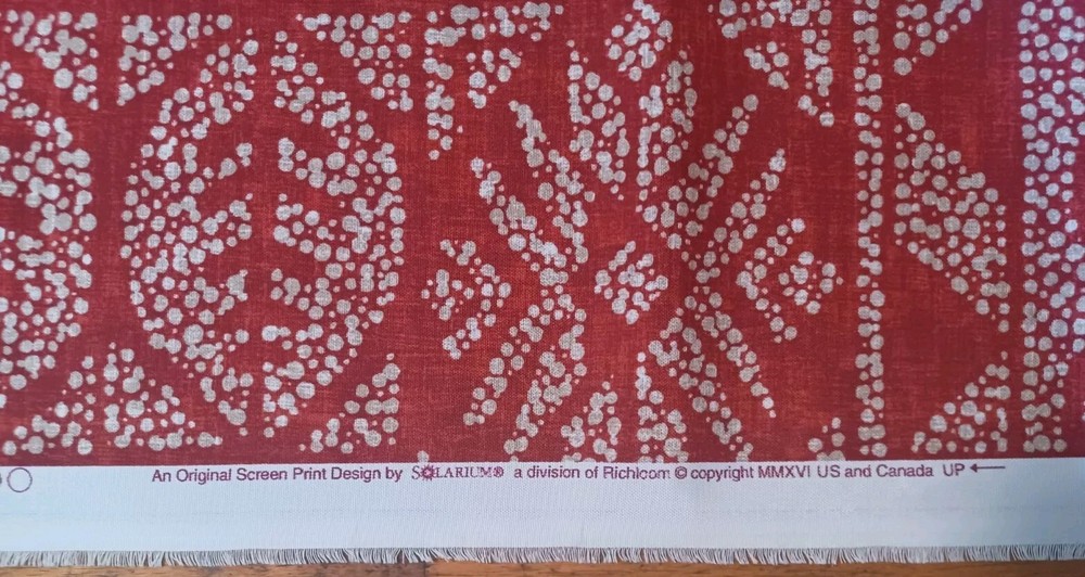 SOLARIUM RICHLOOM 2.5 Yds Fabric Remnant Ethnic Pointillism Red Print Outdoors