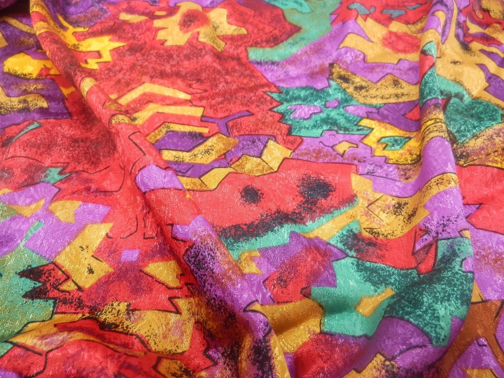 Vintage Bright Colorful Lightweight Abstract Design Poly Blend 3 yards by 44″