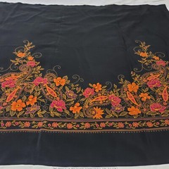 Printmaker International 45 Inch x 116 3.2 Yards Large Black Red Floral Pattern
