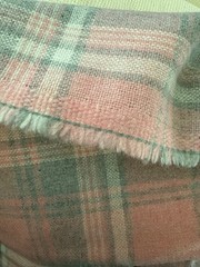 Vintage Woven Fabric 4.25 Yards Pink Gray Plaid 153×62 Reversible Lightweight
