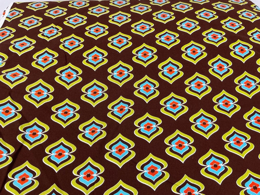 2009 Graphic Print Fabric Bolt, Cotton, 9+ yards