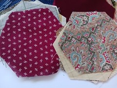Lot `130+ Pieces Pre-Cut Hexagons Quilting Fabric 4.5″ Some Feedsack Flour Sack
