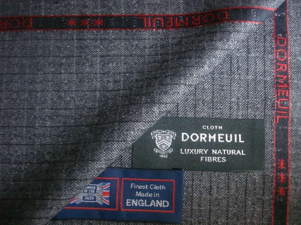 DORMEUIL 67% WOOL & 33% SILK JACKETING/SUITING FABRIC “Dorsilk Red” = 2.0 m.