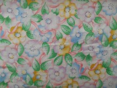 VINTAGE FABRIC 100% COTTON FLORAL – CRAFT – SATEEN CLEARANCE BARGAIN SALE