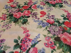 1 YD X 58″ VINTAGE LARGE COLORFUL FLOWERS OFF WHITE UNIQUE NEW COTTON #8010