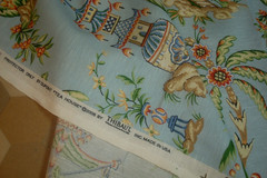 One Yd+Remnants Thibaut Fabric Tea House Chinoiserie Pagoda 3 pc Blue for Pillow