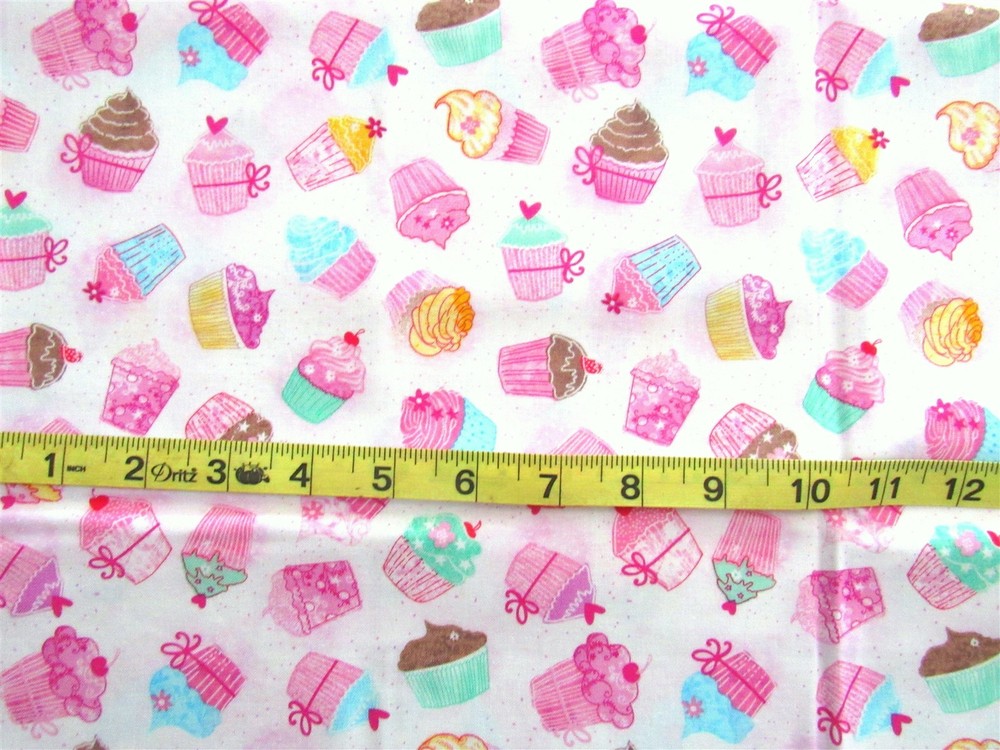 1/2 yd Cotton Fabric White with Cupcakes by Hi-Fashion Fabrics